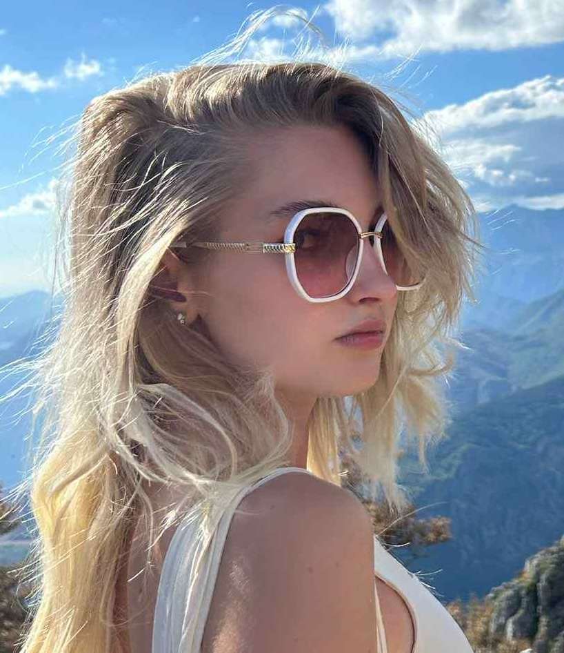 Nadia Sacher